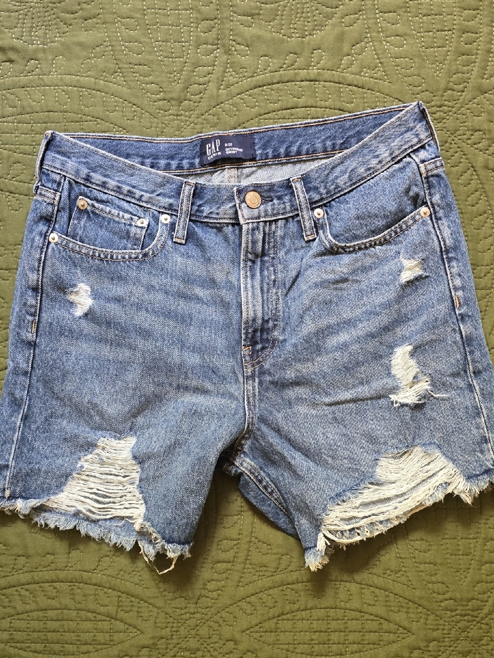 GAP Women's Distressed Denim Shorts - Blue